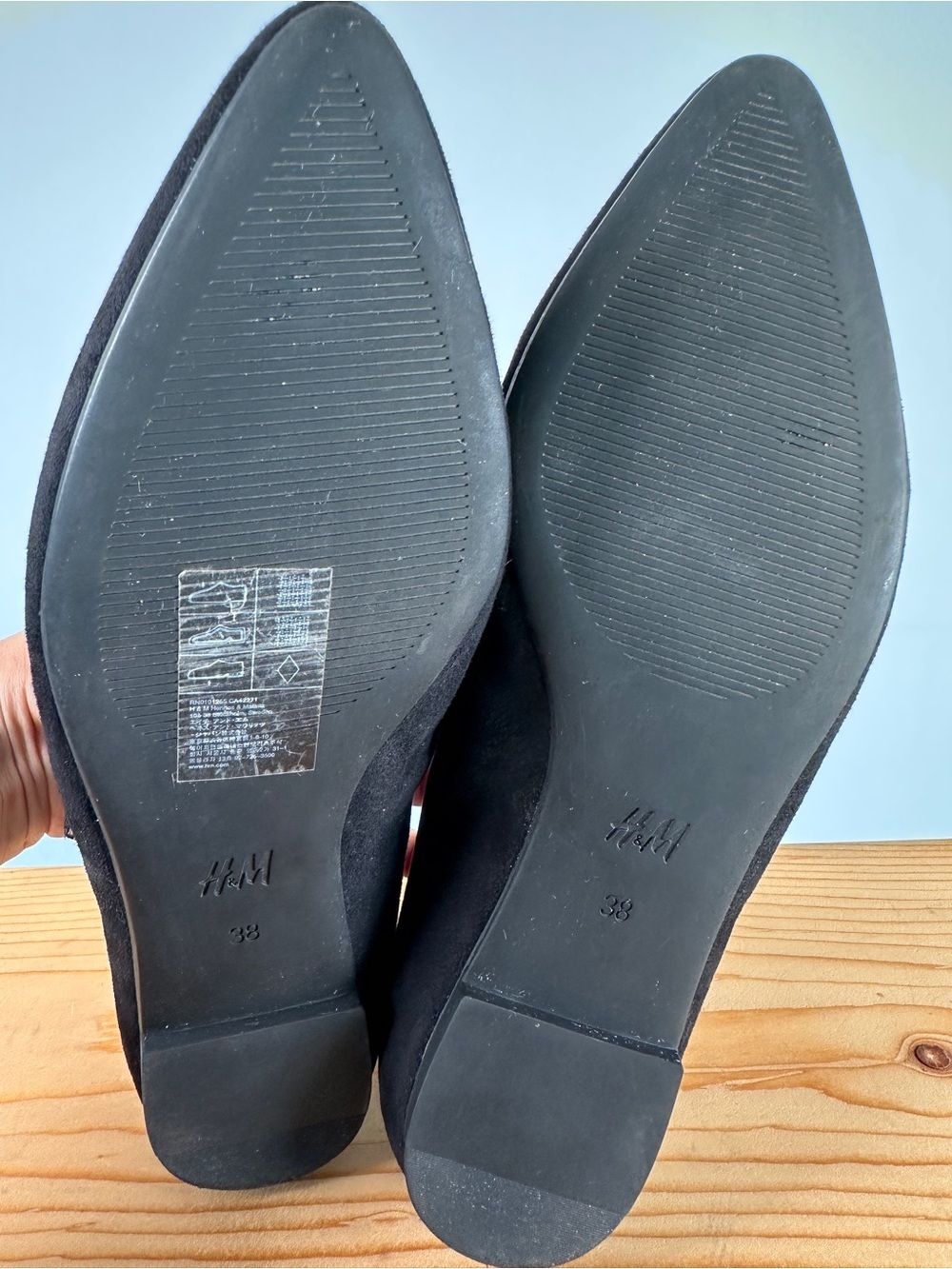 H&M Classic Mary Jane Ballet Flats Black Minimalist Buckle Size 7 - Picture 7 of 8